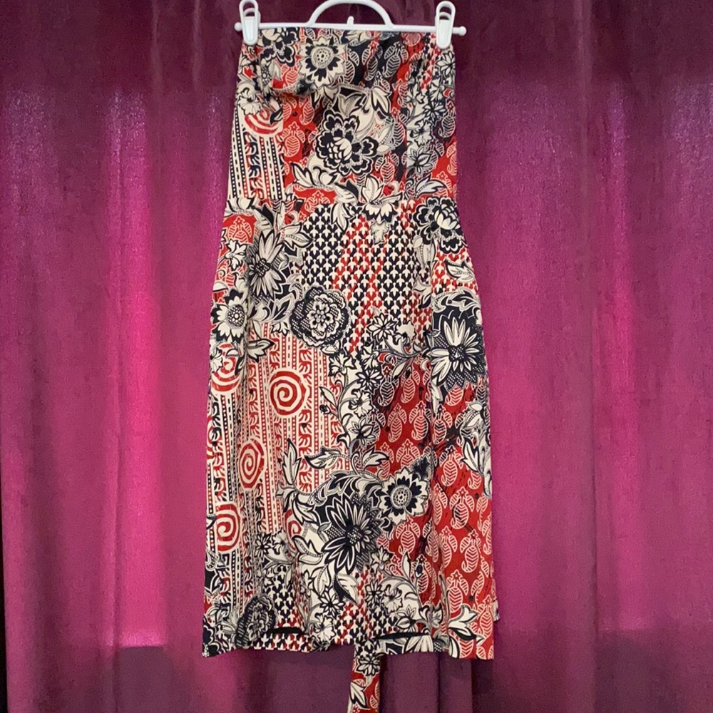 Vintage style strapless dress